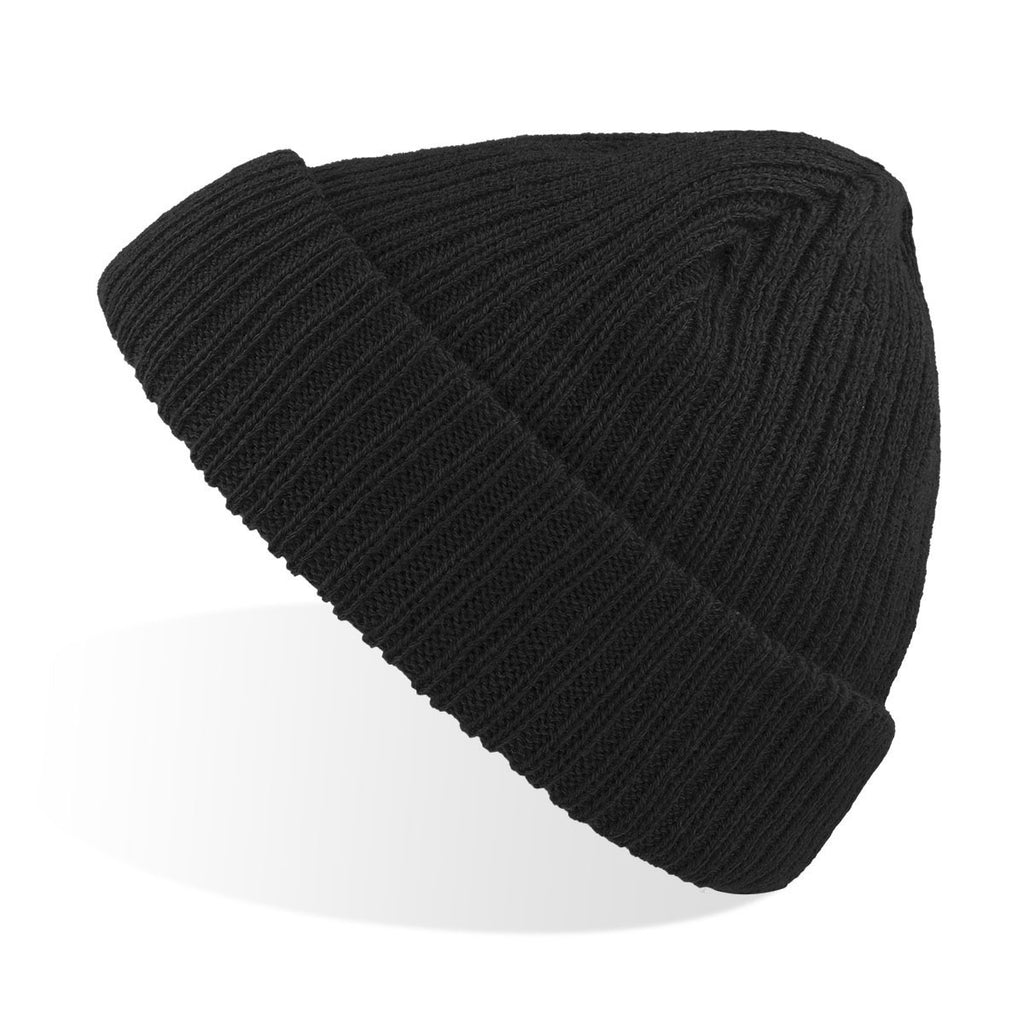 Docker шапка зимна плетена