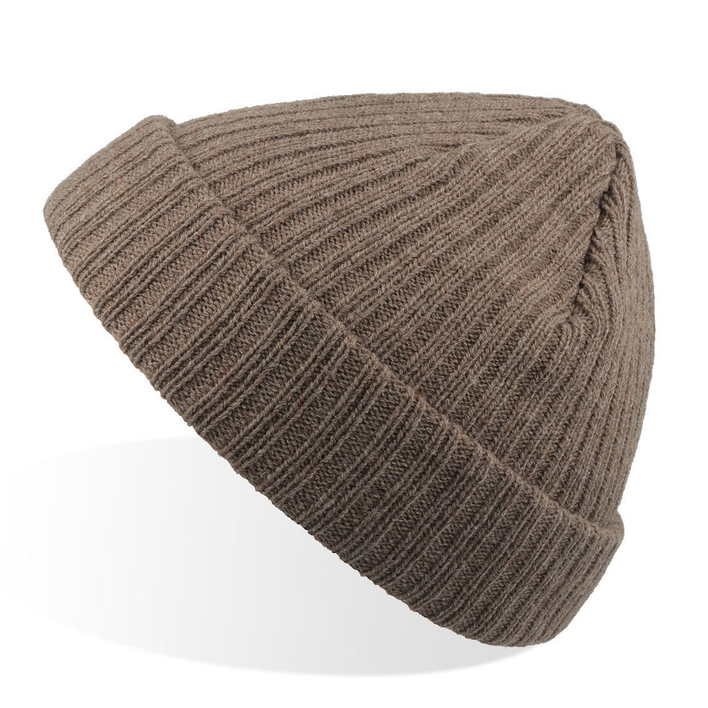 Docker шапка зимна плетена