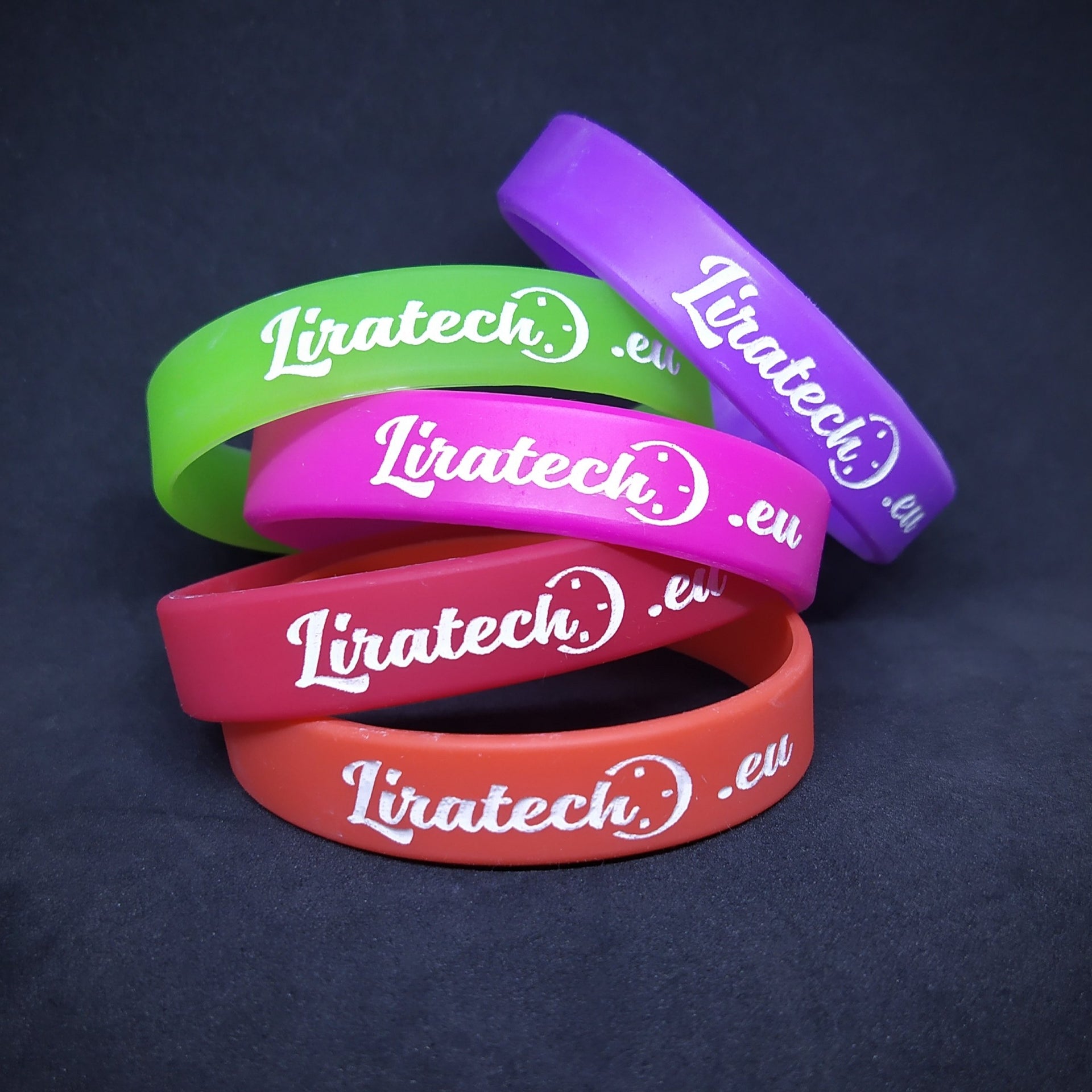Гривни с релефен цветен надпис по поръчка, bracelets, wristband, grivni s logo, поръчка рекламна гривна